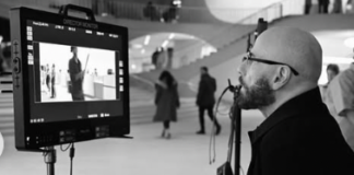 John Travolta gör sin långfilmsdebut som regi