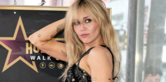 Miley Cyrus har sin egen stjärna på Walk of Fame-