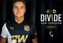 Robbie Williams förklarar tröjavtalet med Port Vale: ’Det känns ganska otroligt’